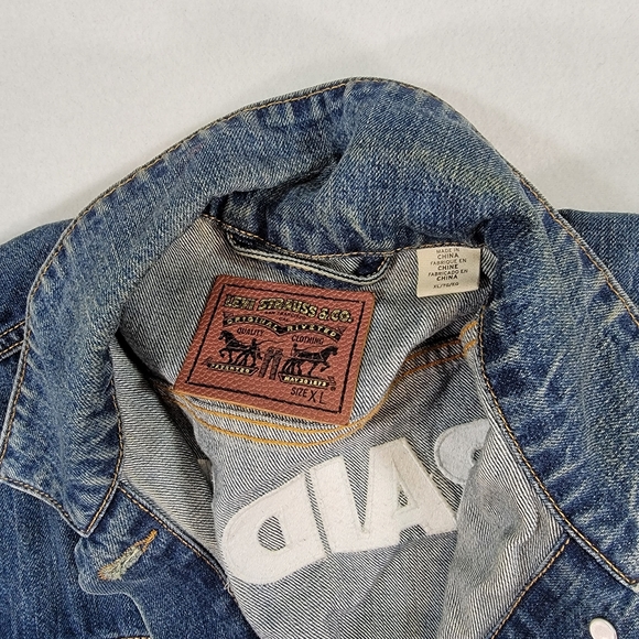 Levi’s Raiders Oakland Vegas Denim Jacket XL - Picture 16 of 16